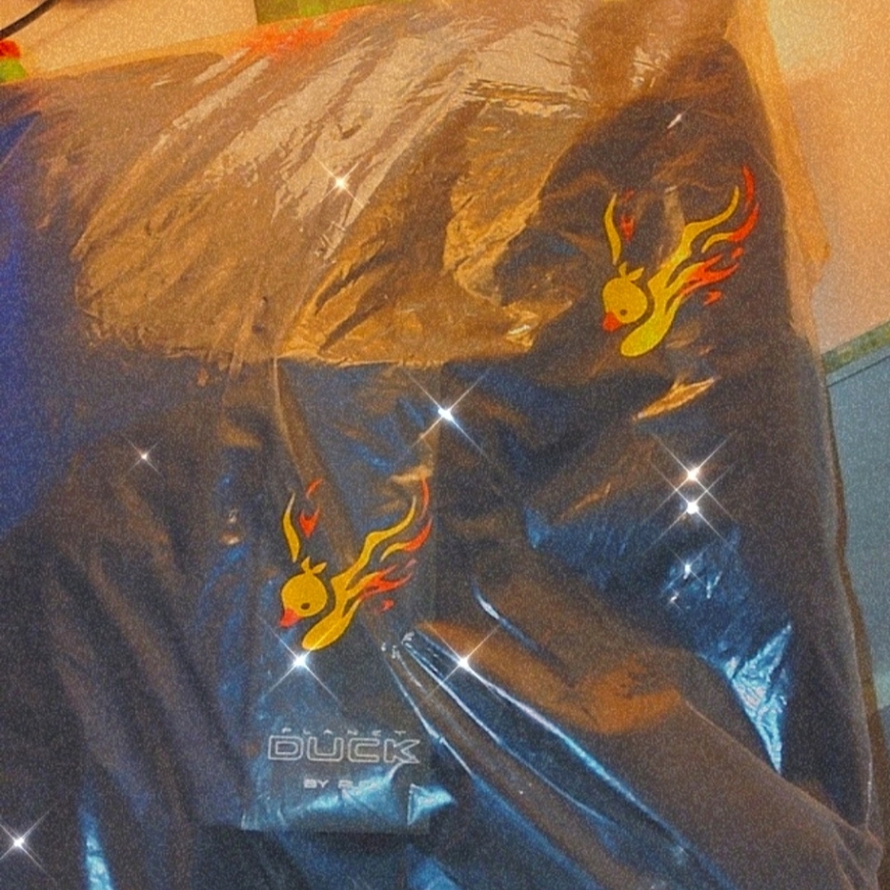 RARE - Signed Quackity hoodie (original collectable tag)
